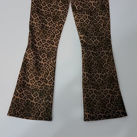 7 FOR ALL MANKIND High Waist Slim Kick Faux Leather Animal Print Jeans NWT sz 24 - Picture 5 of 11